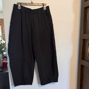 GAP Women’s Black Cotton Gauze Easy Barrel Pants